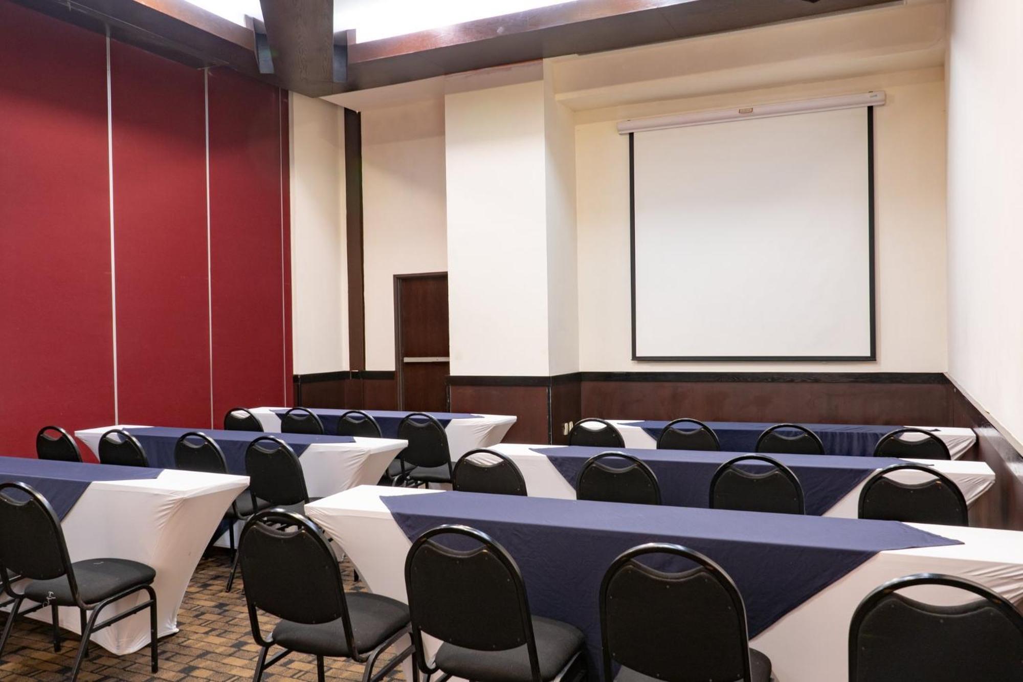Fiesta Inn Tepic Eksteriør bilde