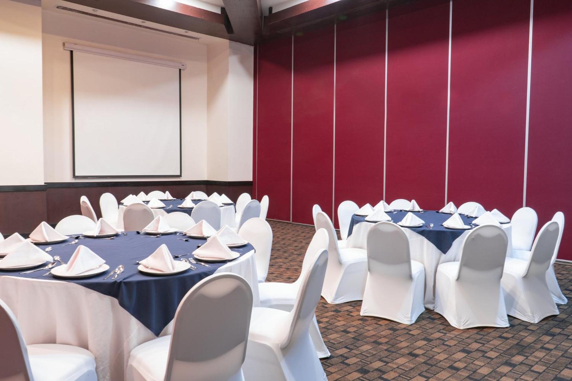 Fiesta Inn Tepic Eksteriør bilde