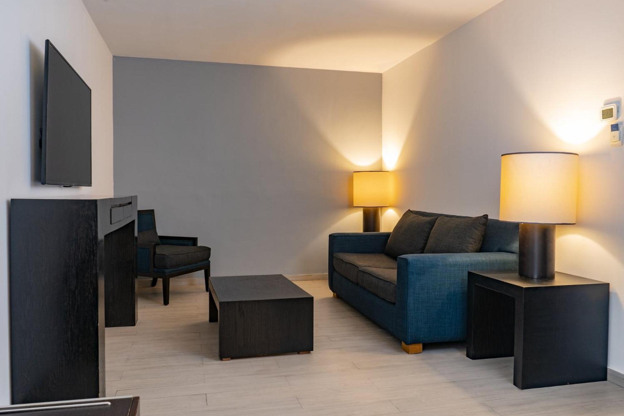 Fiesta Inn Tepic Eksteriør bilde