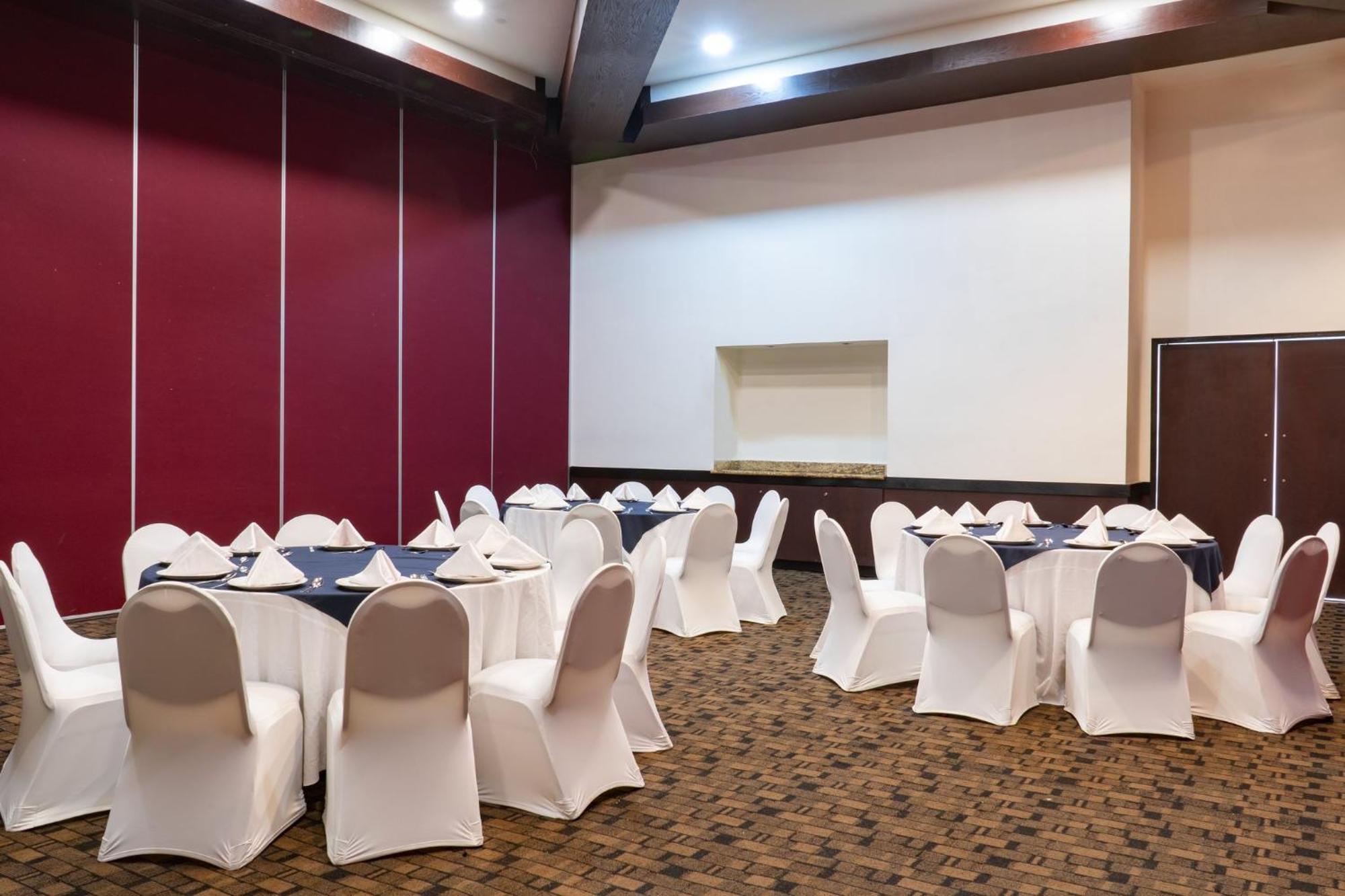 Fiesta Inn Tepic Eksteriør bilde